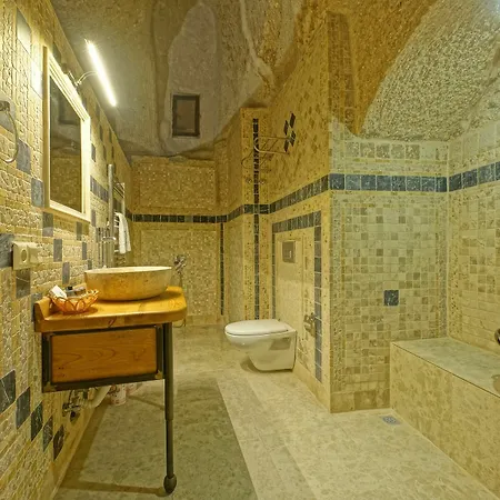 Tribal Cave Otel 3*