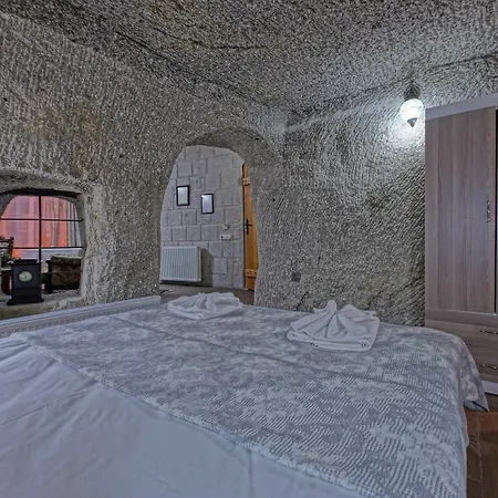Tribal Cave Otel